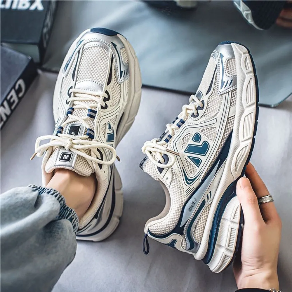 2024 Neue Männer Sportschuhe Mesh atmungsaktiven Mode -Sneakers Sommer Net Print Sport Schuhe