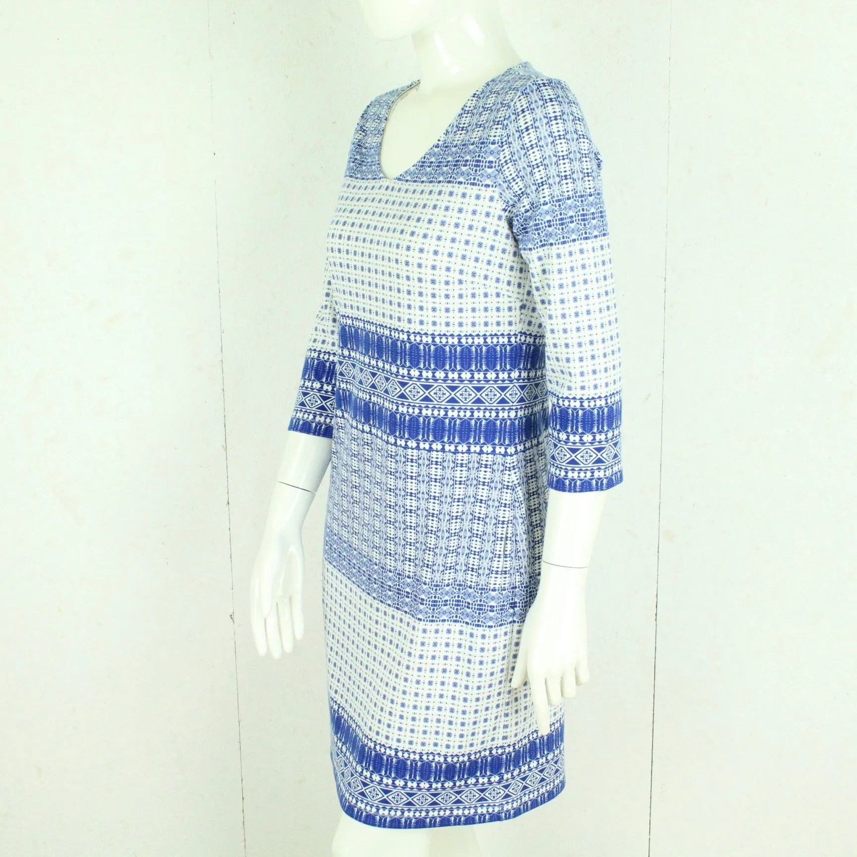 Second Hand SAINT TROPEZ Kleid Gr. M wei blau gemustert (*)